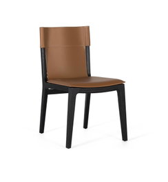 GINER Y COLOMER - Lot de 2 chaises en bois avec assise en cuir synthétique - Patines noires et marron clair